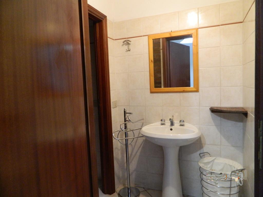Podere Santo Signoretto San Vincenzo Habitación foto