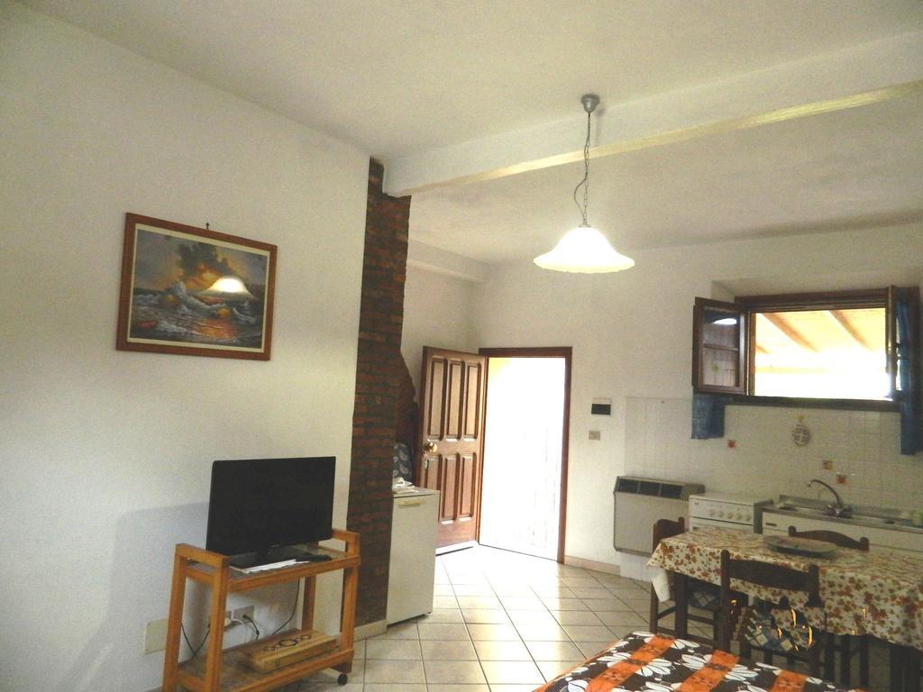 Podere Santo Signoretto San Vincenzo Habitación foto